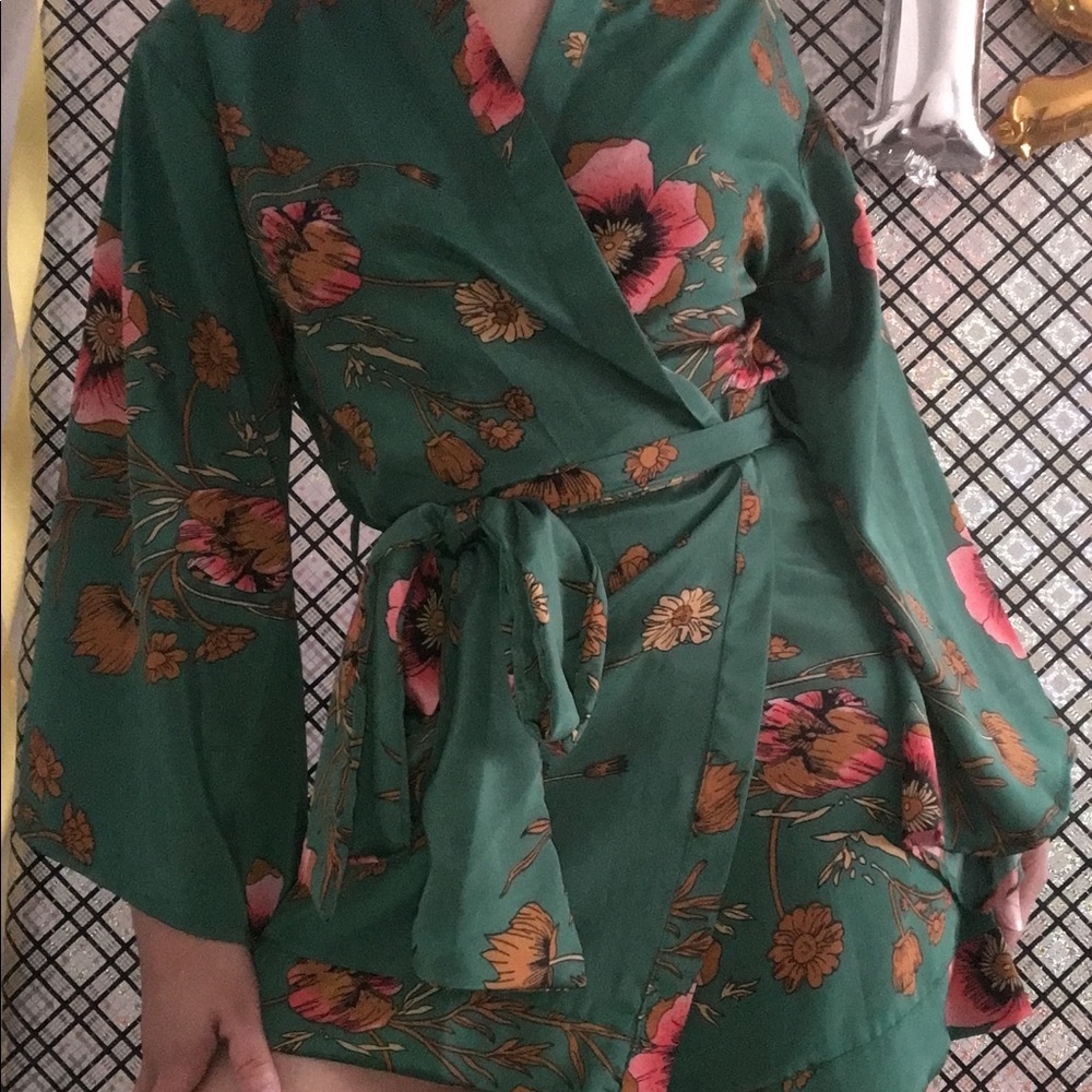 Green floral kimono